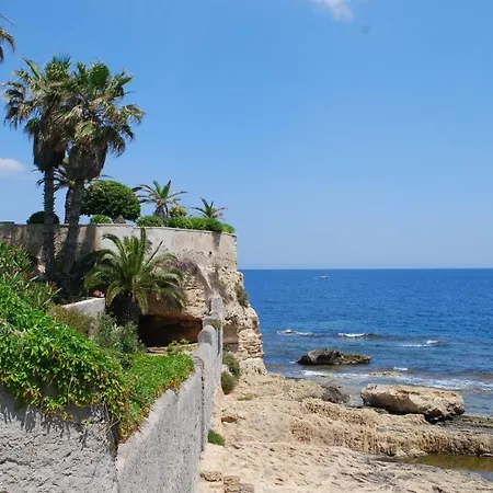 Holiday home Casa Arancia A Due Passi Dal Mare Syracuse